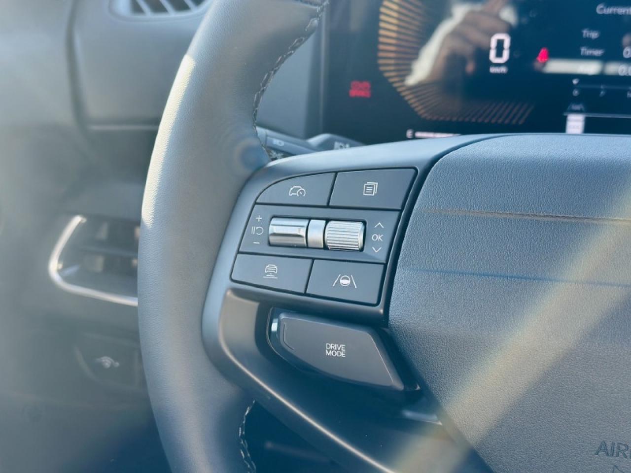 2025 Kia K4 EX Photo4