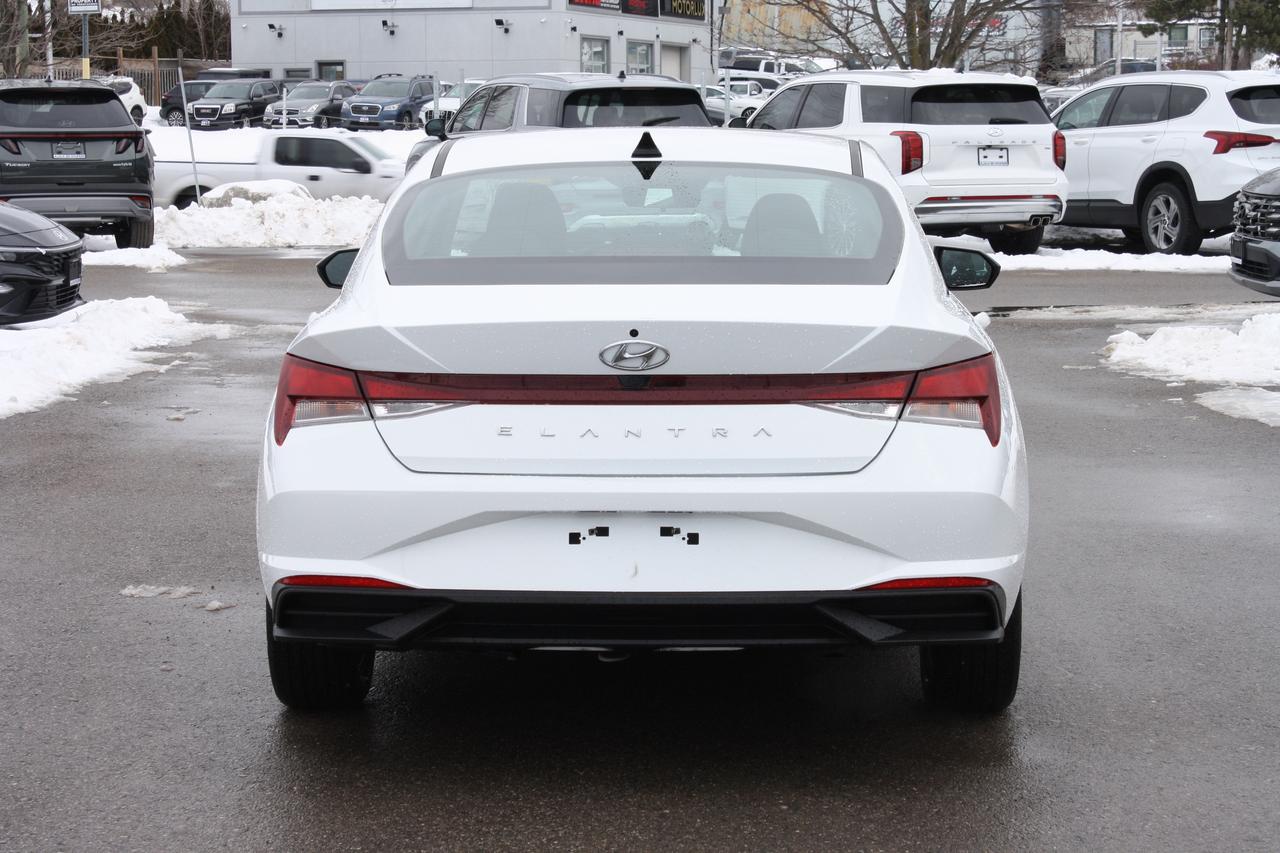 2021 Hyundai Elantra Preferred IVT / Heated Seats / Blind Spot / Camera Photo