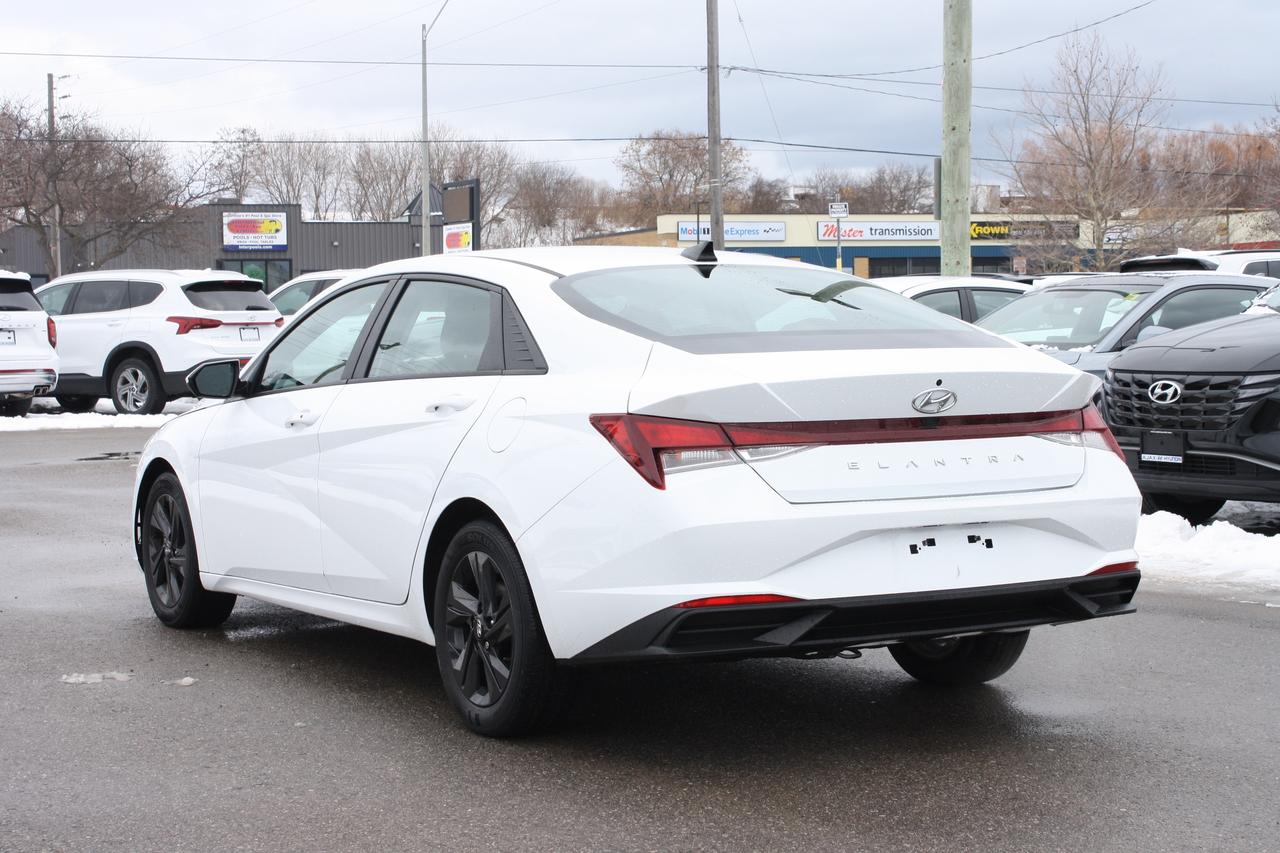 2021 Hyundai Elantra Preferred IVT / Heated Seats / Blind Spot / Camera Photo
