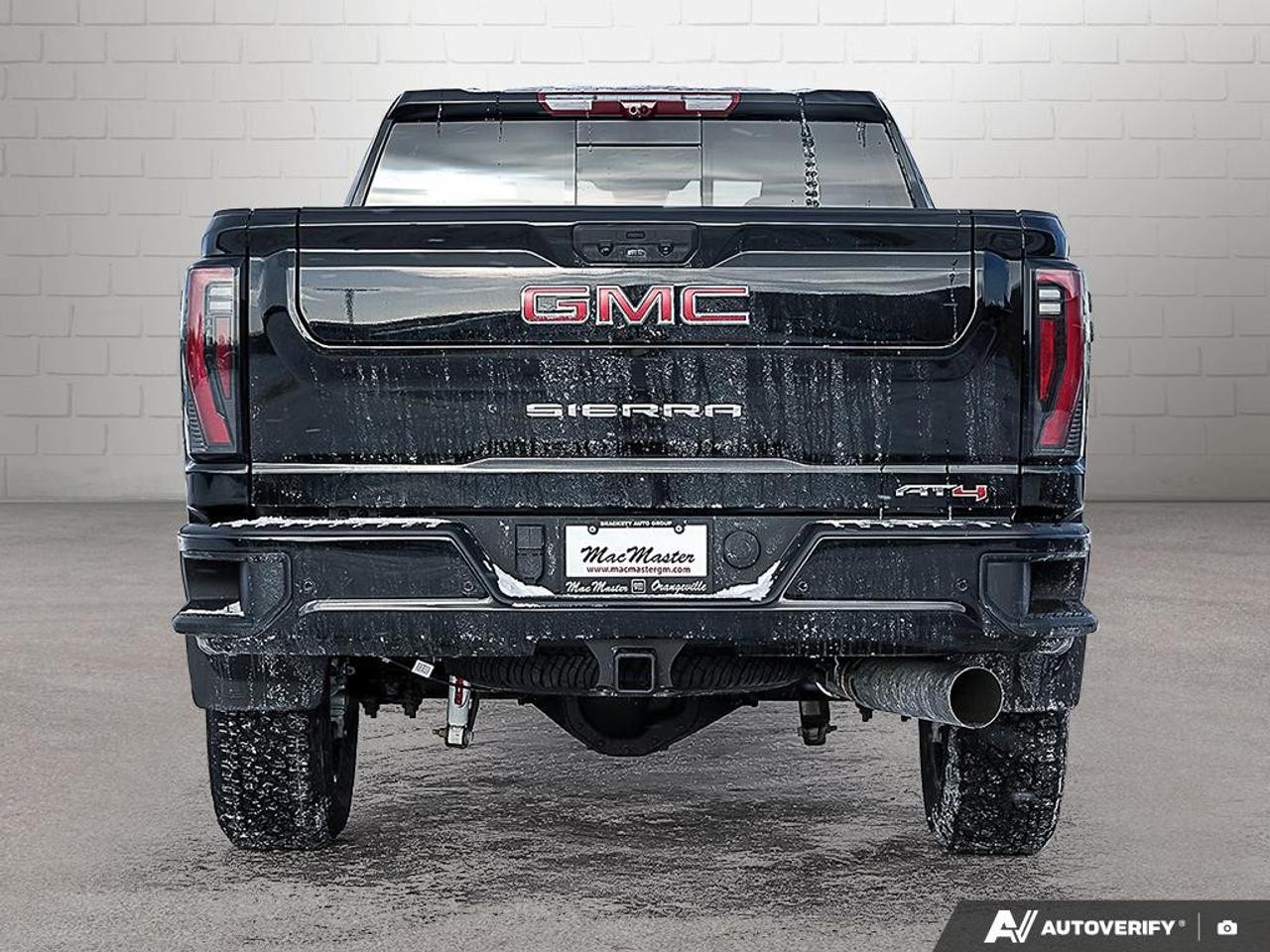 2026 GMC Sierra 3500HD 4WD Crew Cab Standard Box AT4 Photo3