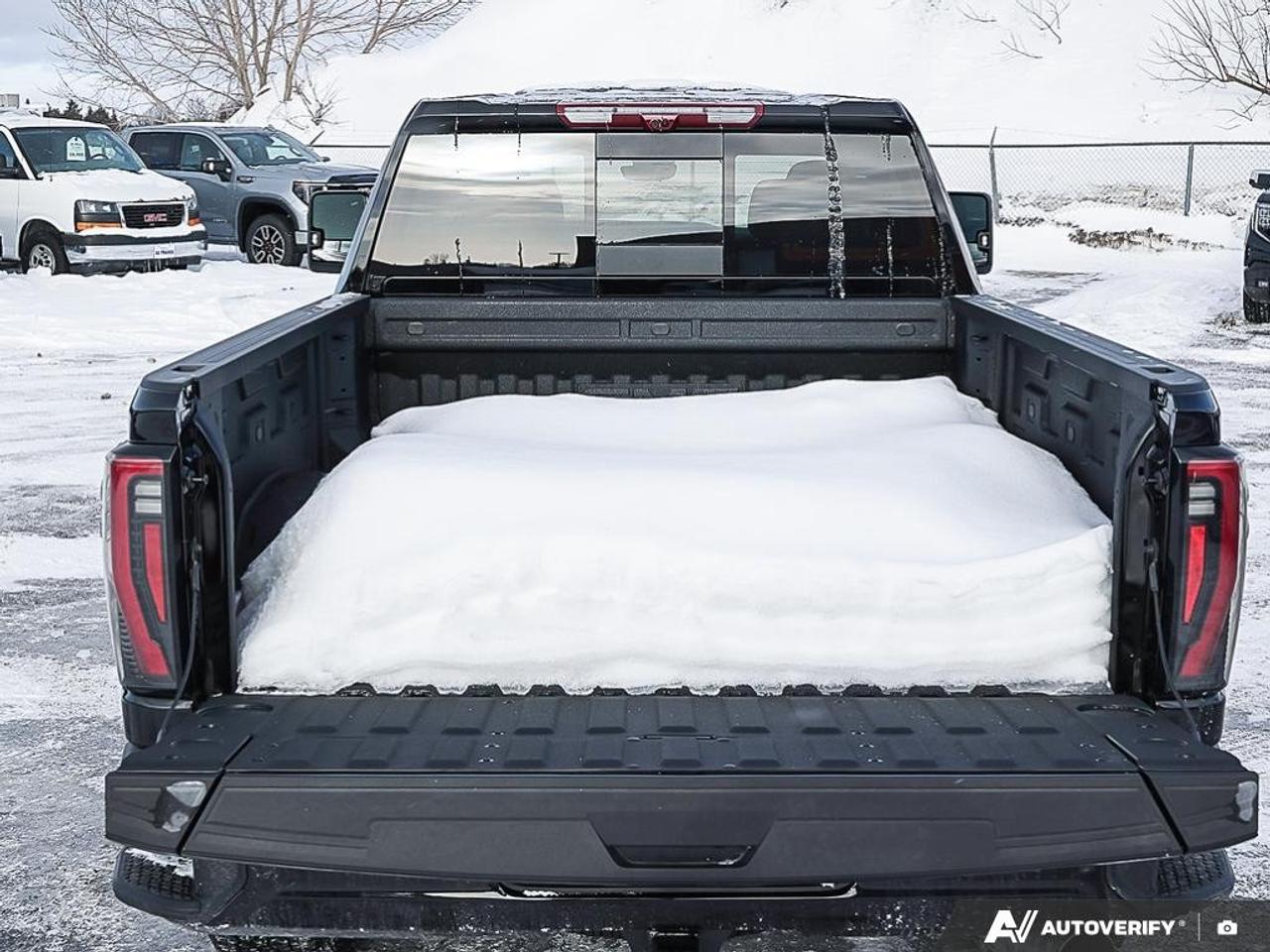 2026 GMC Sierra 3500HD 4WD Crew Cab Standard Box AT4 Photo