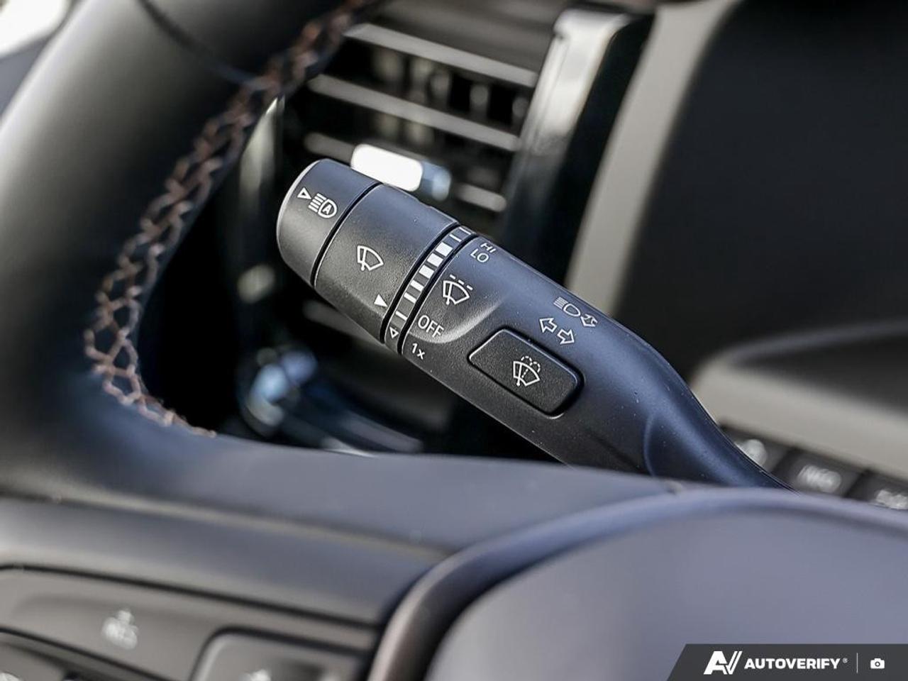 2026 GMC Sierra 3500HD 4WD Crew Cab Standard Box AT4 Photo