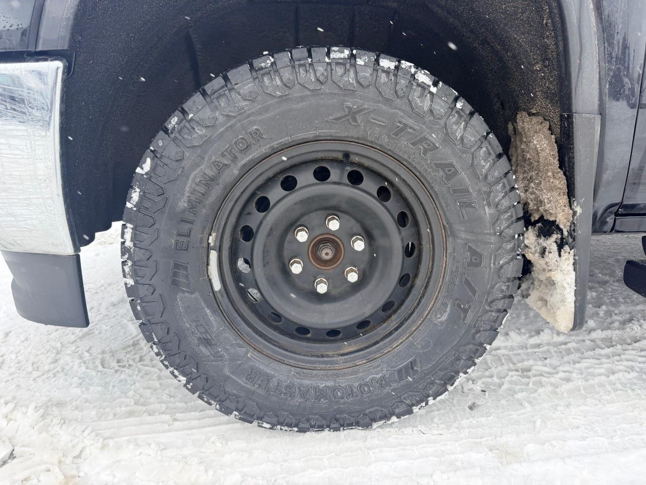 2018 GMC Sierra 1500 4WD CREW CAB SHORT BOX SLT Photo