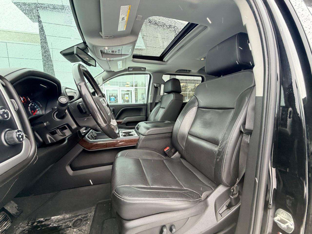 2018 GMC Sierra 1500 4WD CREW CAB SHORT BOX SLT Photo