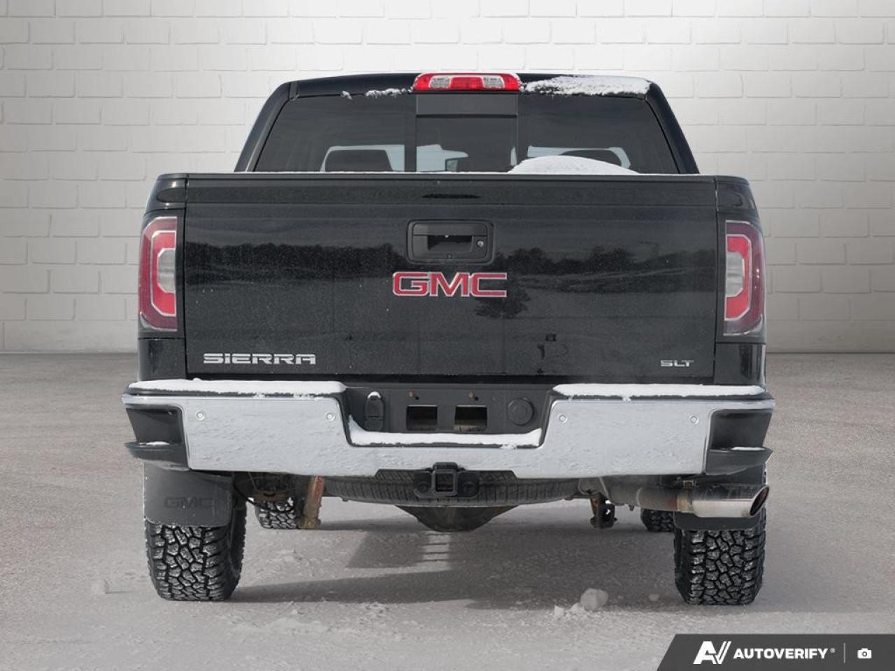 2018 GMC Sierra 1500 4WD CREW CAB SHORT BOX SLT Photo
