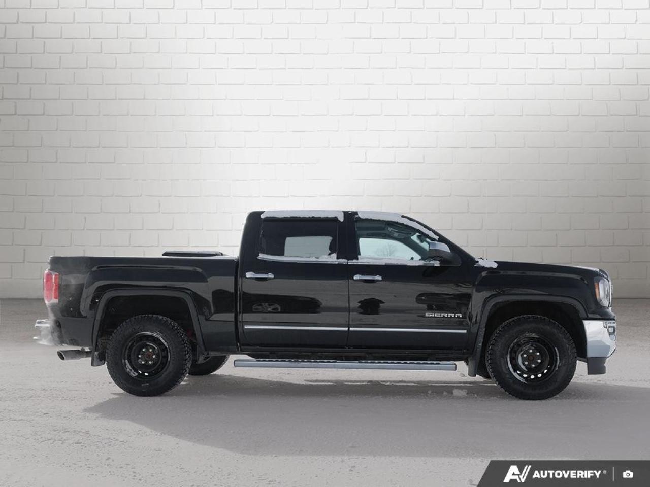 2018 GMC Sierra 1500 4WD CREW CAB SHORT BOX SLT Photo