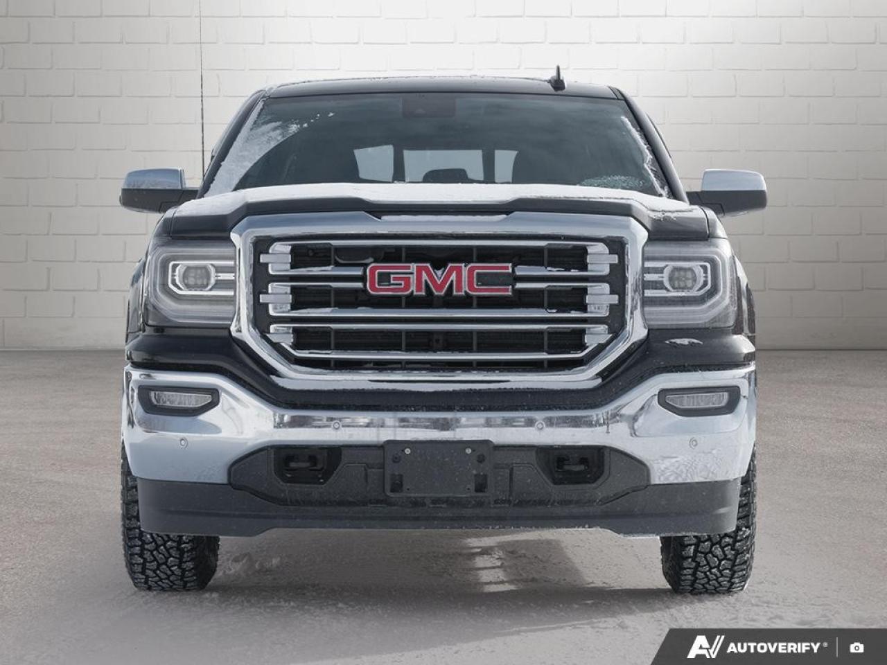 2018 GMC Sierra 1500 4WD CREW CAB SHORT BOX SLT Photo