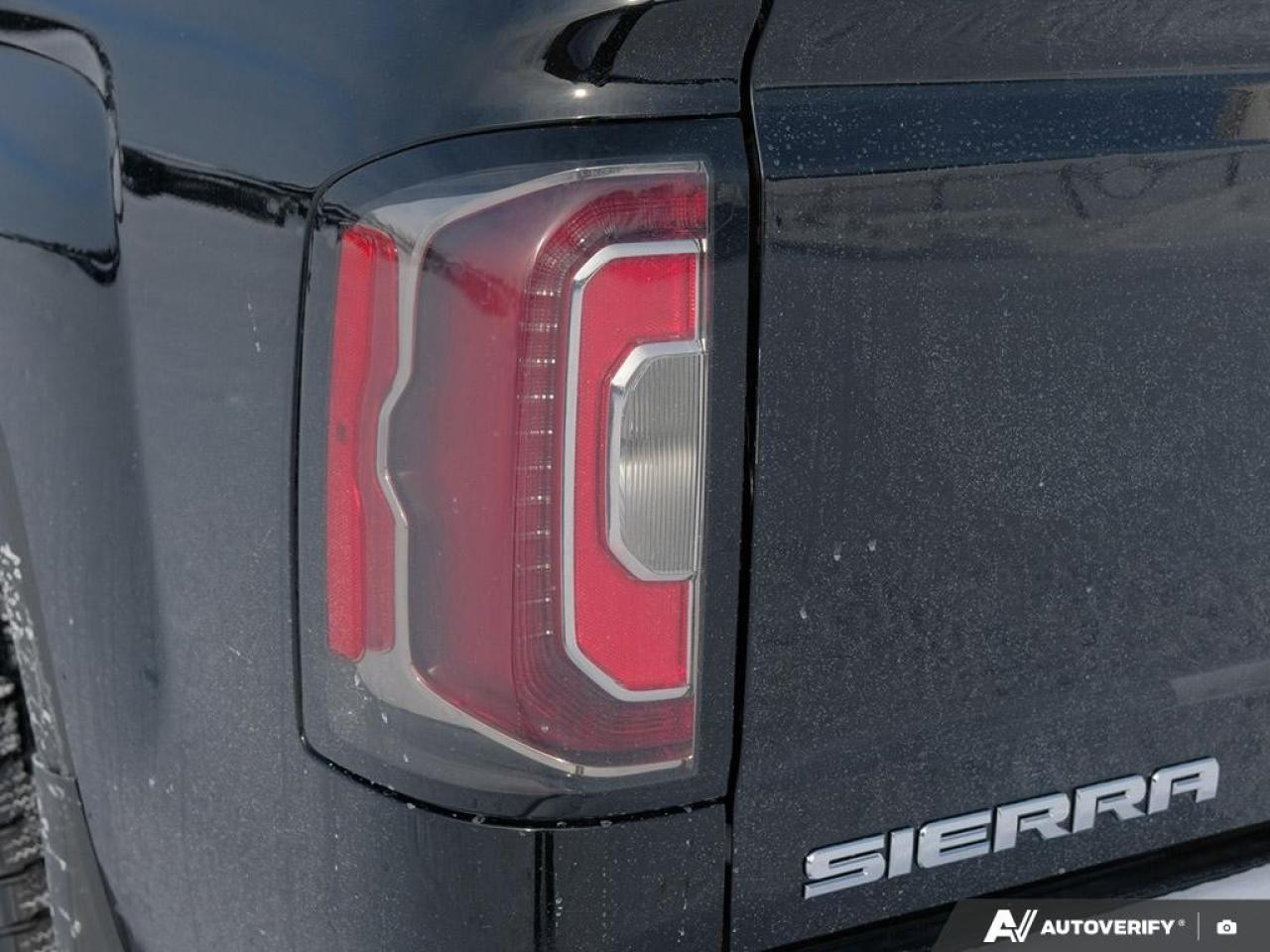 2018 GMC Sierra 1500 4WD CREW CAB SHORT BOX SLT Photo