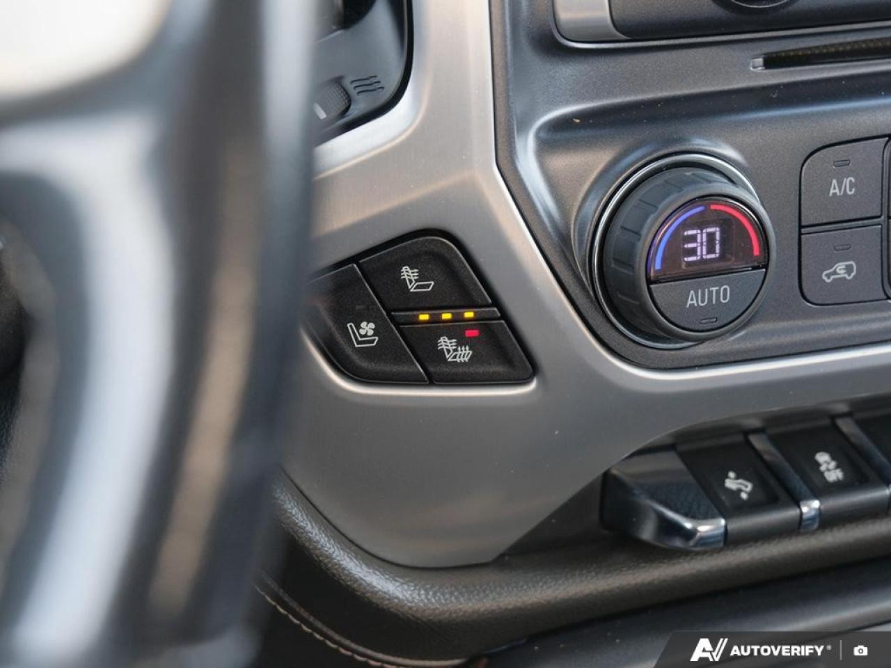 2018 GMC Sierra 1500 4WD CREW CAB SHORT BOX SLT Photo