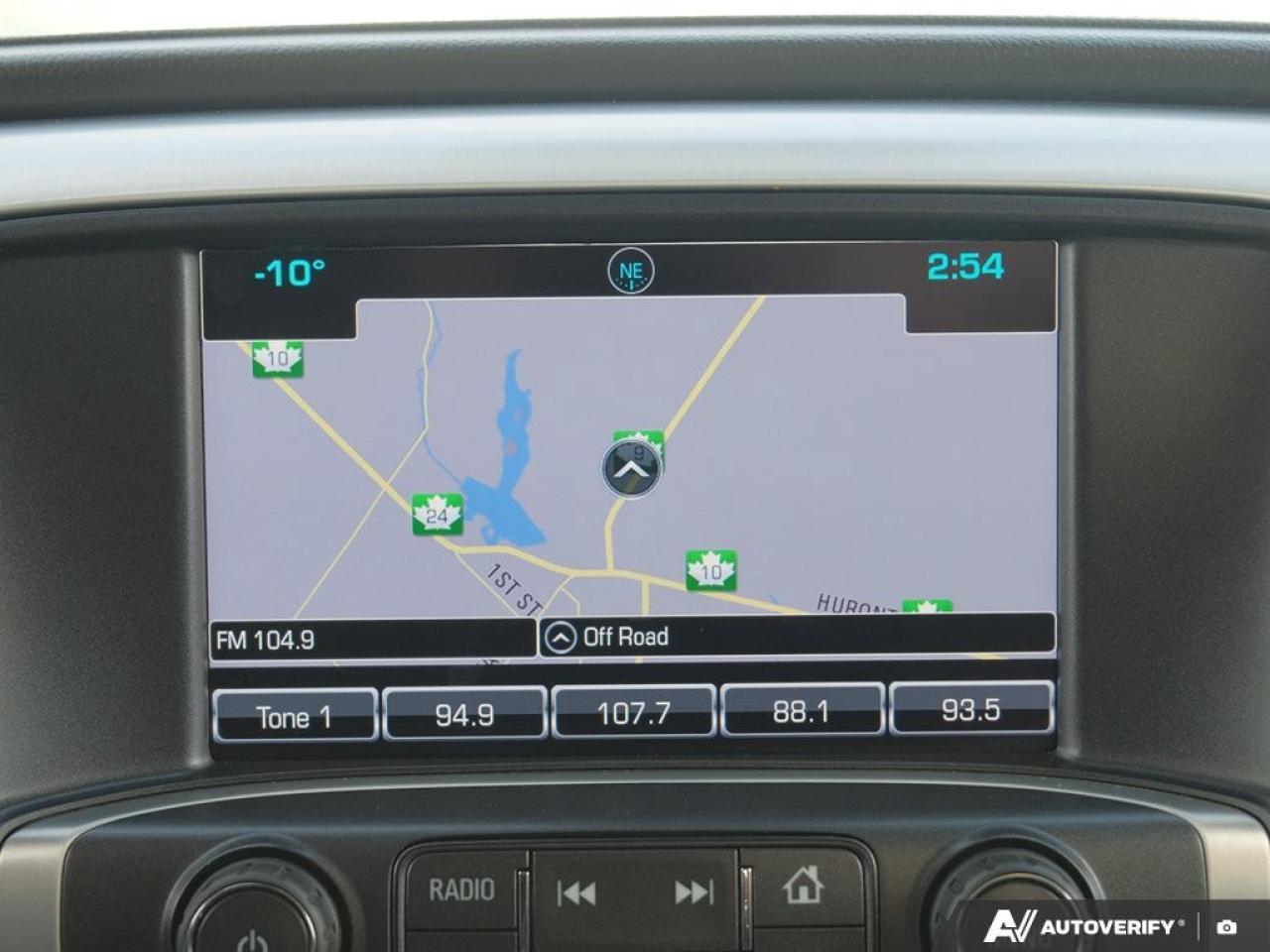 2018 GMC Sierra 1500 4WD CREW CAB SHORT BOX SLT Photo