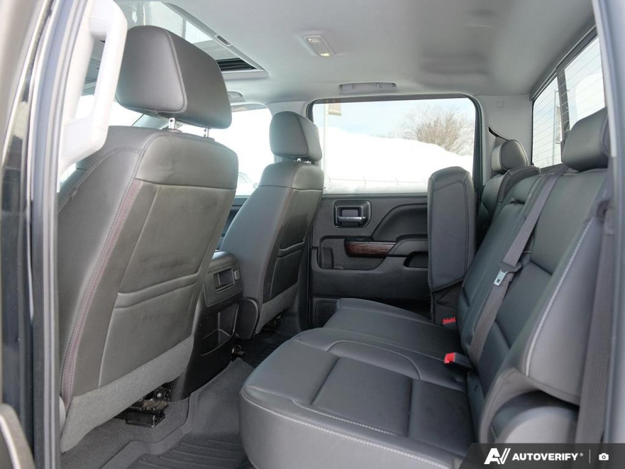 2018 GMC Sierra 1500 4WD CREW CAB SHORT BOX SLT Photo