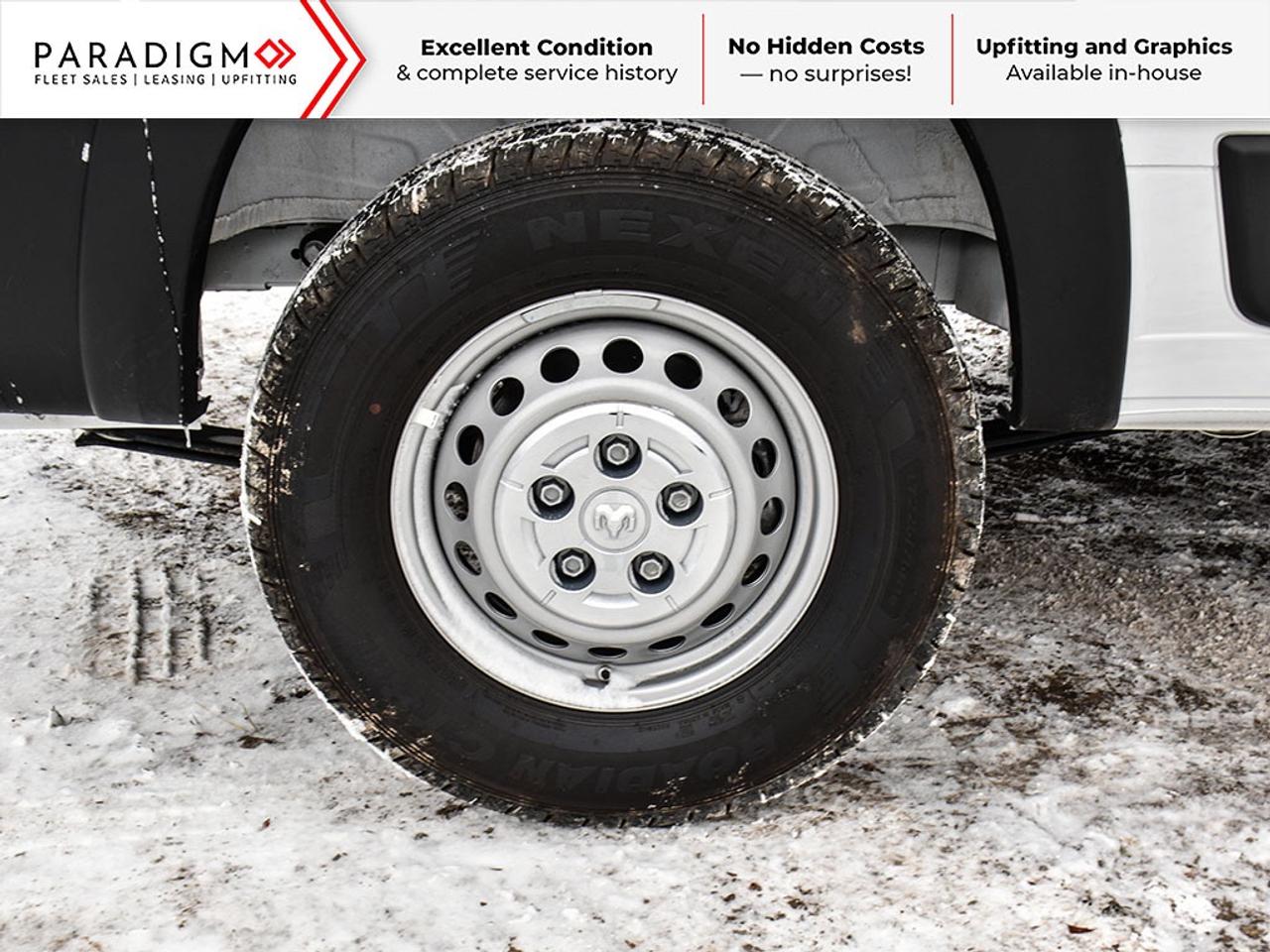 2025 RAM ProMaster 2500 159" HIGH ROOF LOW KM! Photo