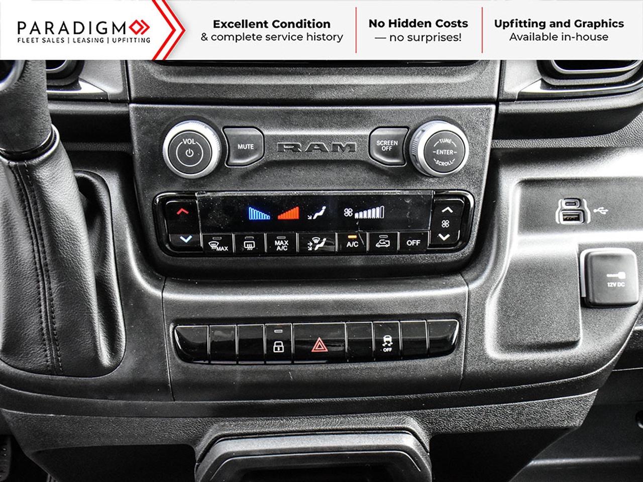 2025 RAM ProMaster 2500 159" HIGH ROOF LOW KM! Photo