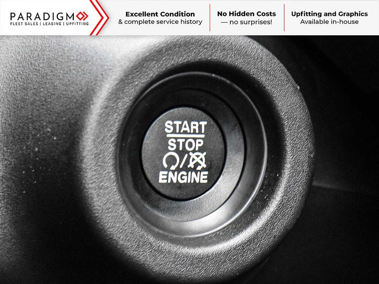 2025 RAM ProMaster 2500 159" HIGH ROOF LOW KM! Photo