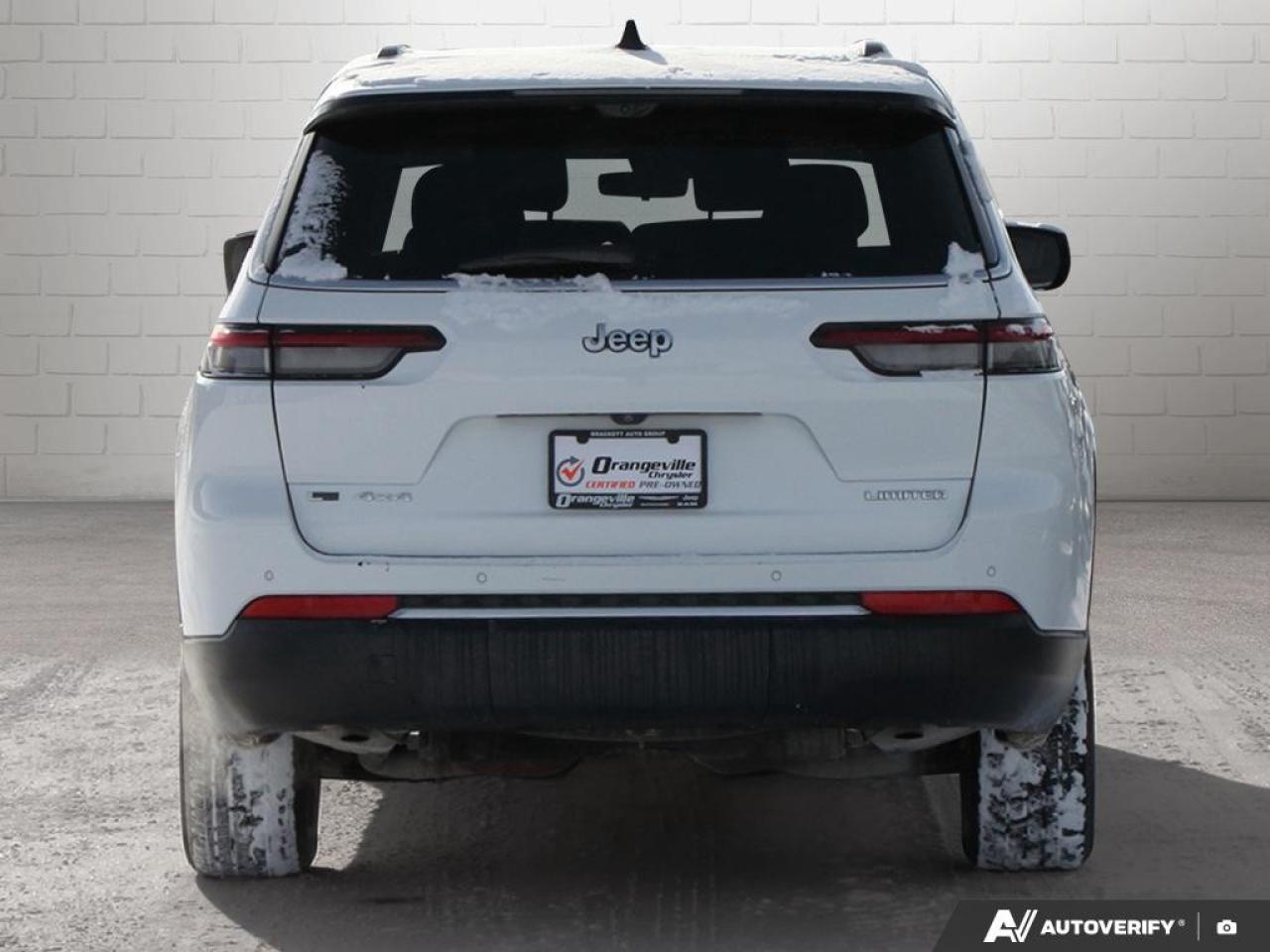 2022 Jeep Grand Cherokee L Limited 4x4 Photo