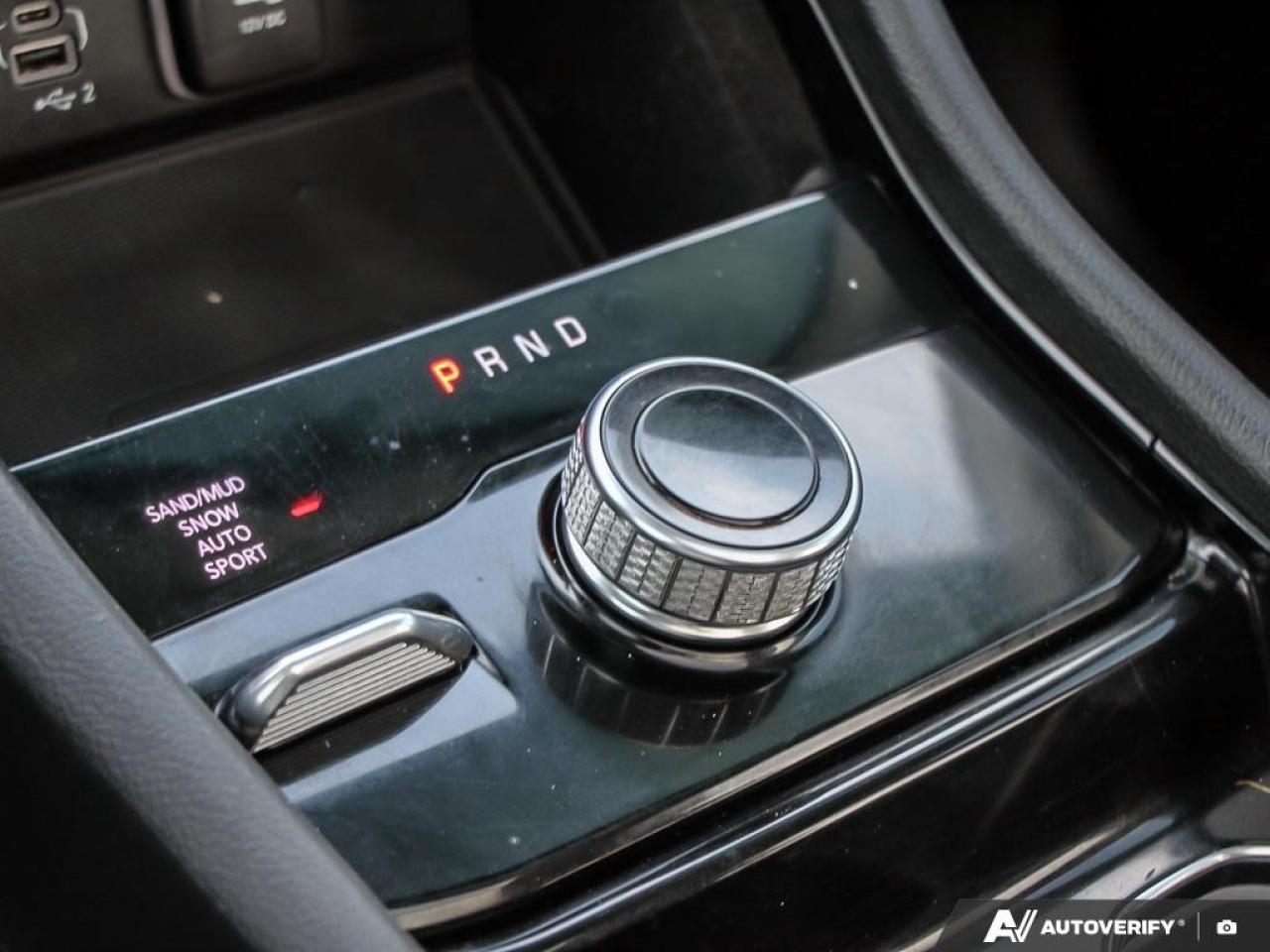 2022 Jeep Grand Cherokee L Limited 4x4 Photo