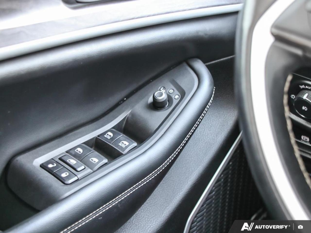 2022 Jeep Grand Cherokee L Limited 4x4 Photo