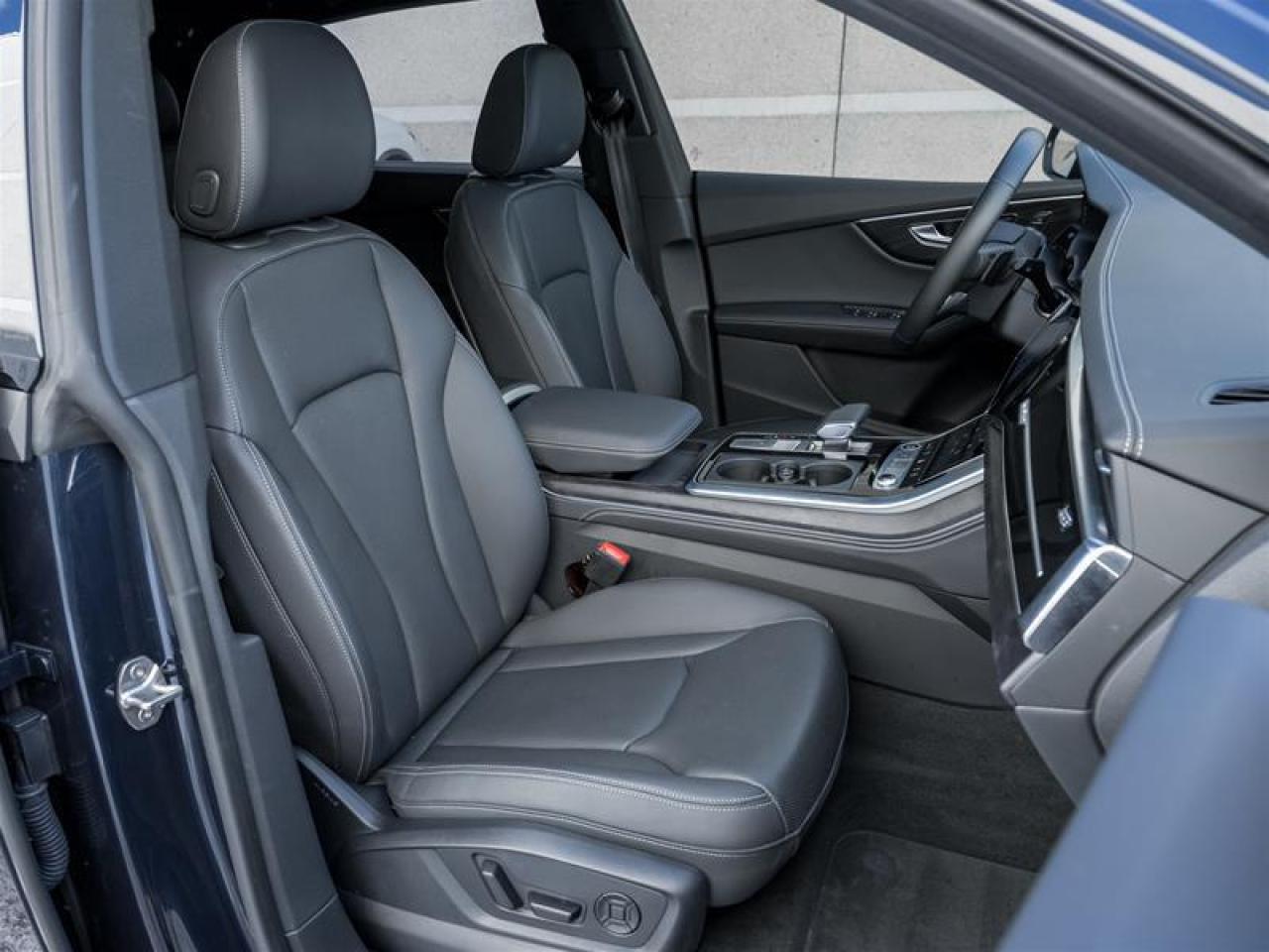 2025 Audi Q8 55 Technik 4dr All-Wheel Drive quattro Sport Utility Photo