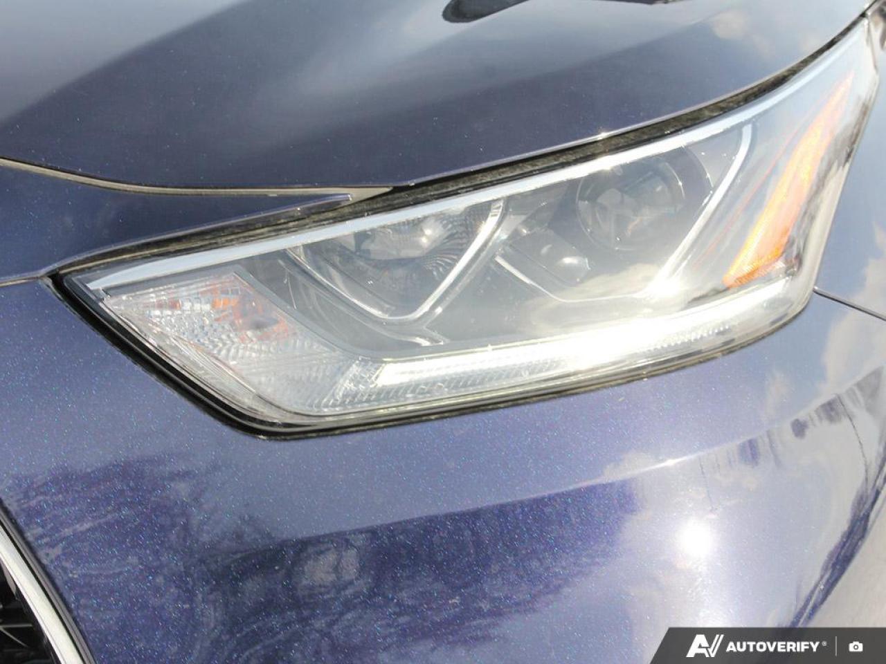 2023 Toyota Highlander Hybrid Limited 4dr All-Wheel Drive Photo