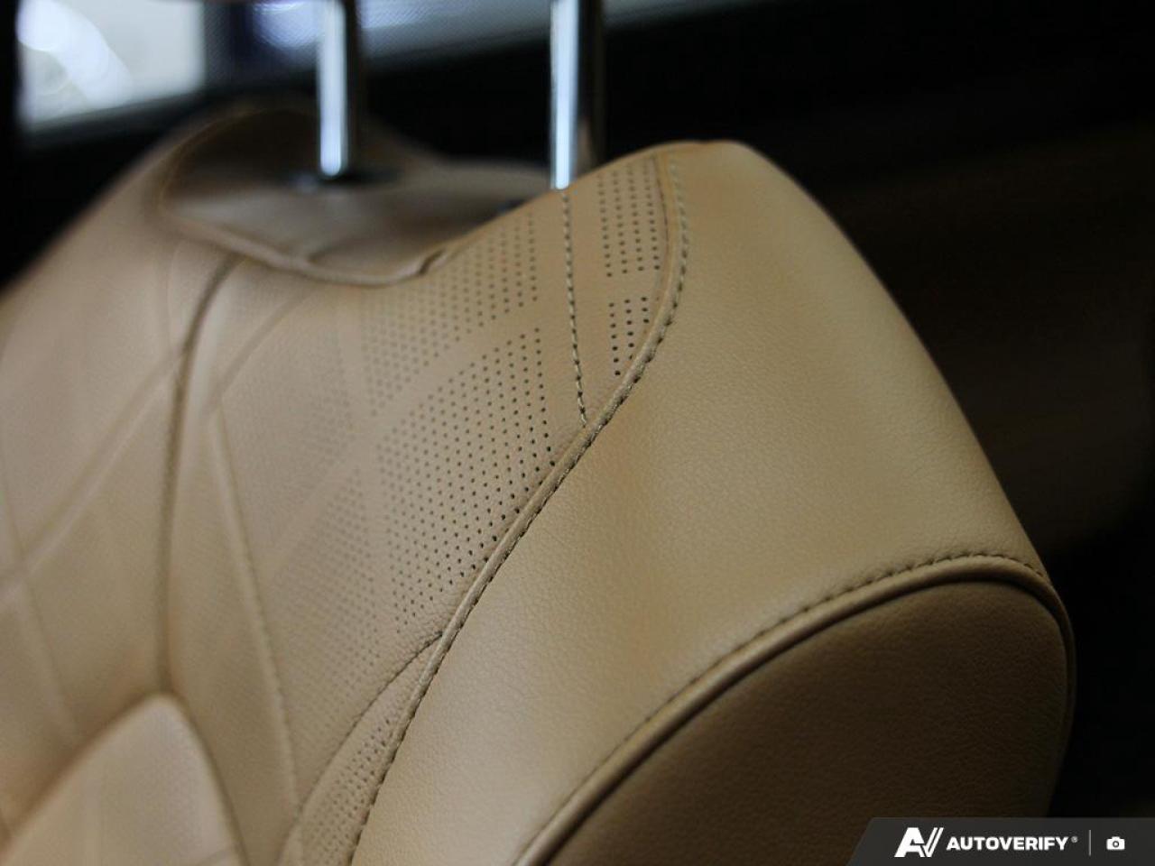 2023 Toyota Highlander Hybrid Limited 4dr All-Wheel Drive Photo