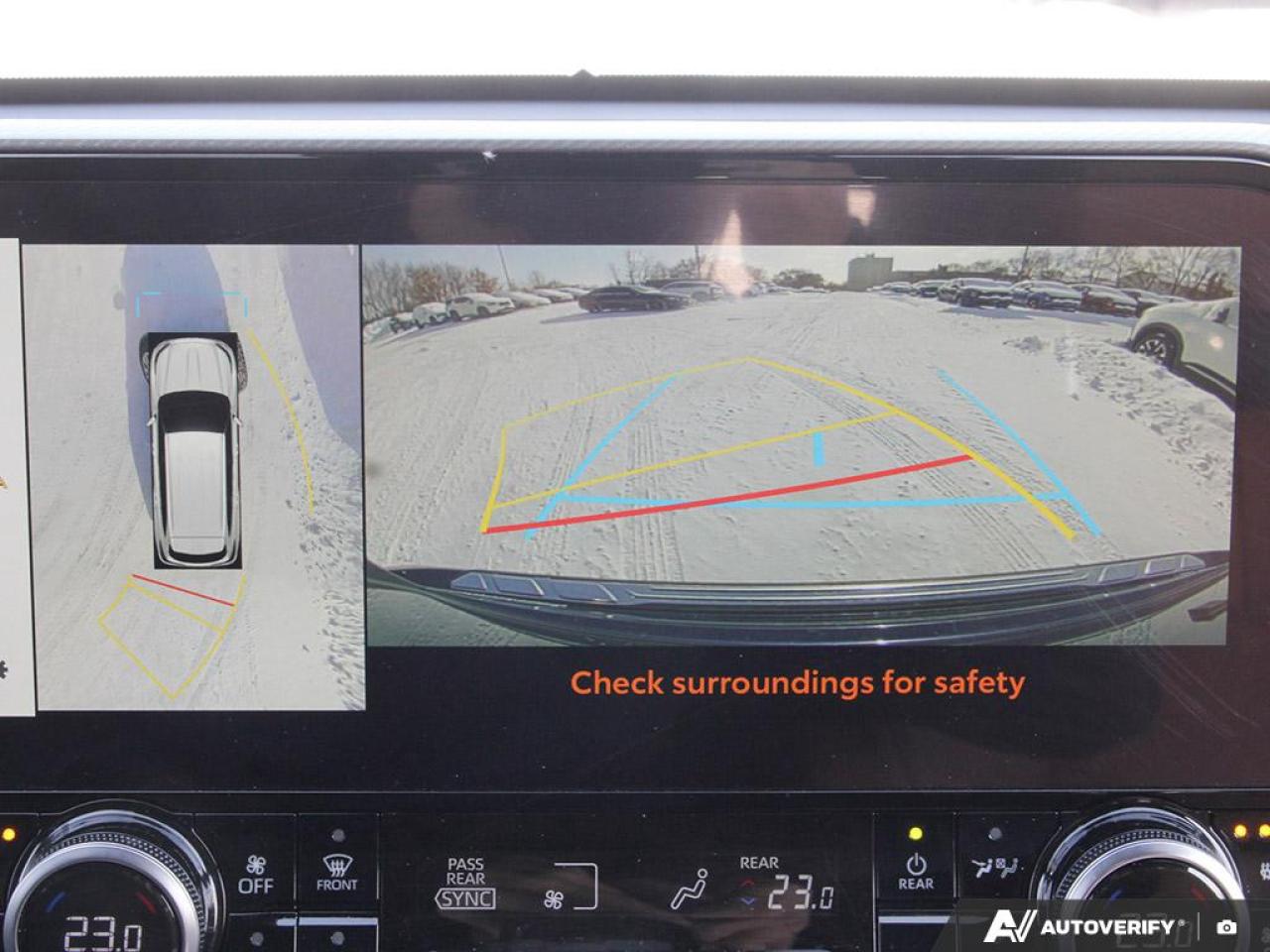 2023 Toyota Highlander Hybrid Limited 4dr All-Wheel Drive Photo