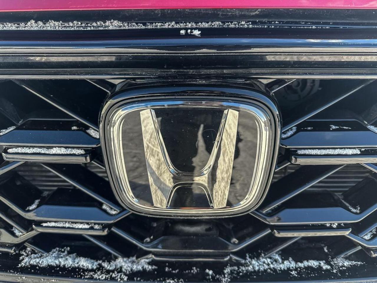 2024 Honda CR-V Hybrid Touring Photo