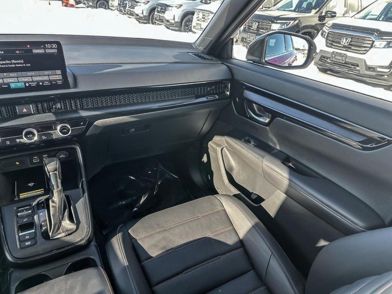 2024 Honda CR-V Hybrid Touring Photo