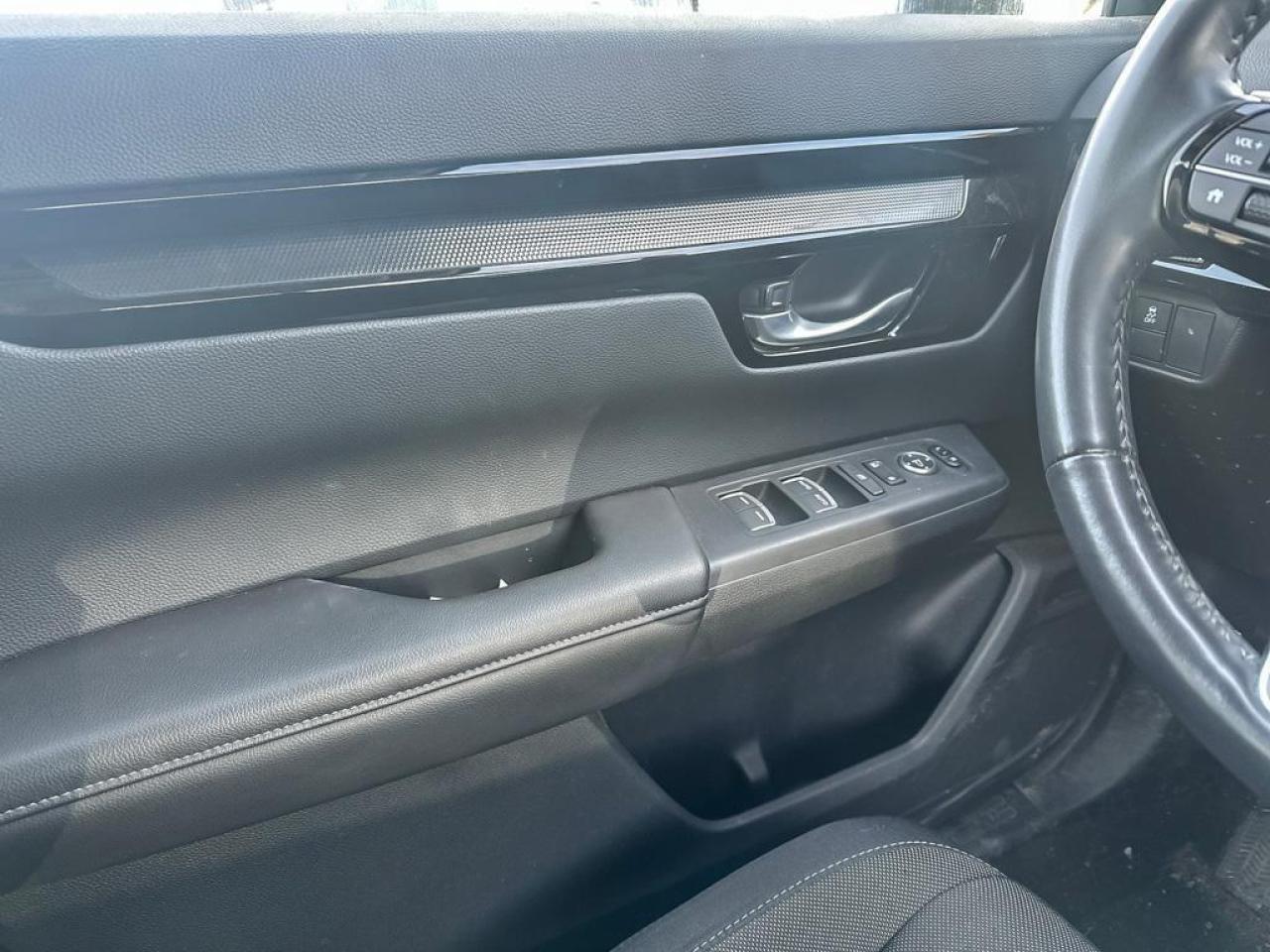 2025 Honda CR-V Sport Photo