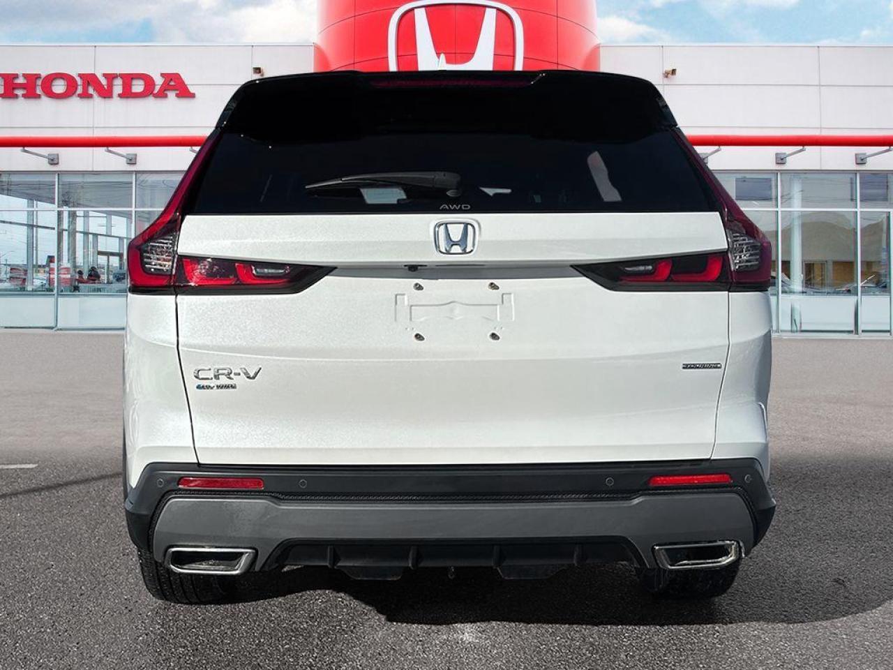 2024 Honda CR-V Hybrid Touring Photo4