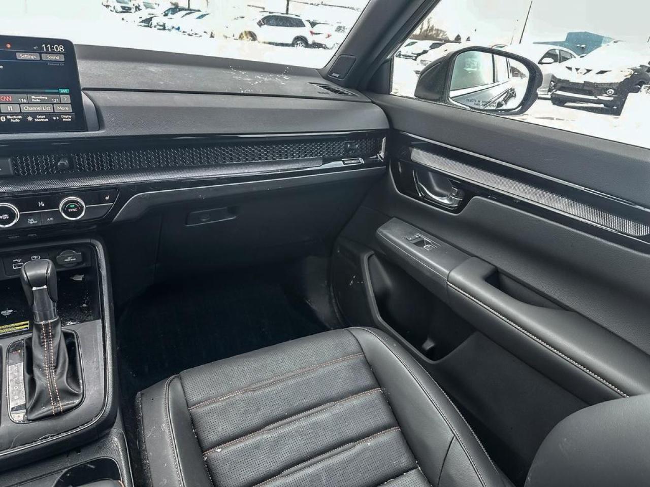 2025 Honda CR-V Hybrid Touring Photo