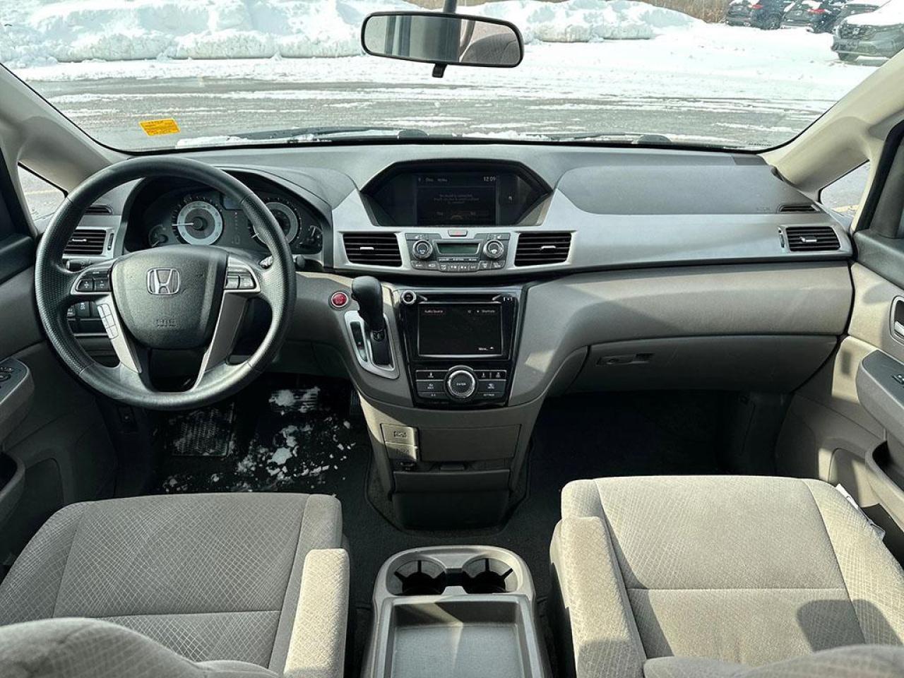 2016 Honda Odyssey EX Photo