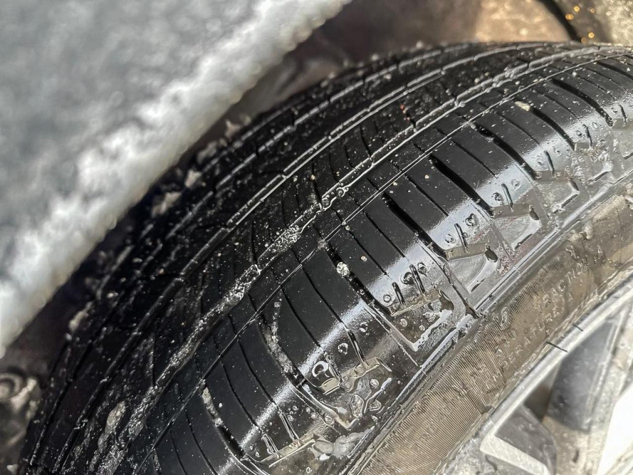 2022 Honda CR-V Touring Photo