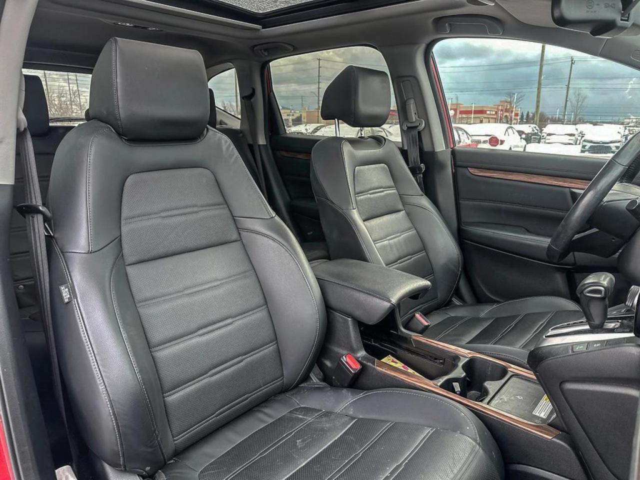 2022 Honda CR-V Touring Photo