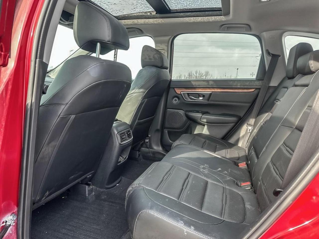 2022 Honda CR-V Touring Photo