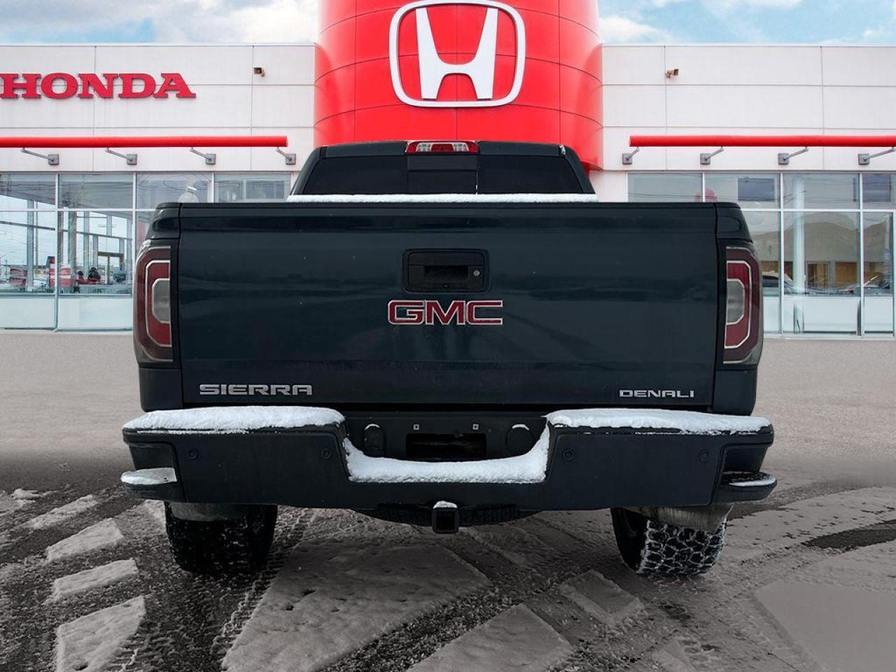 2018 GMC Sierra 1500 Denali Photo