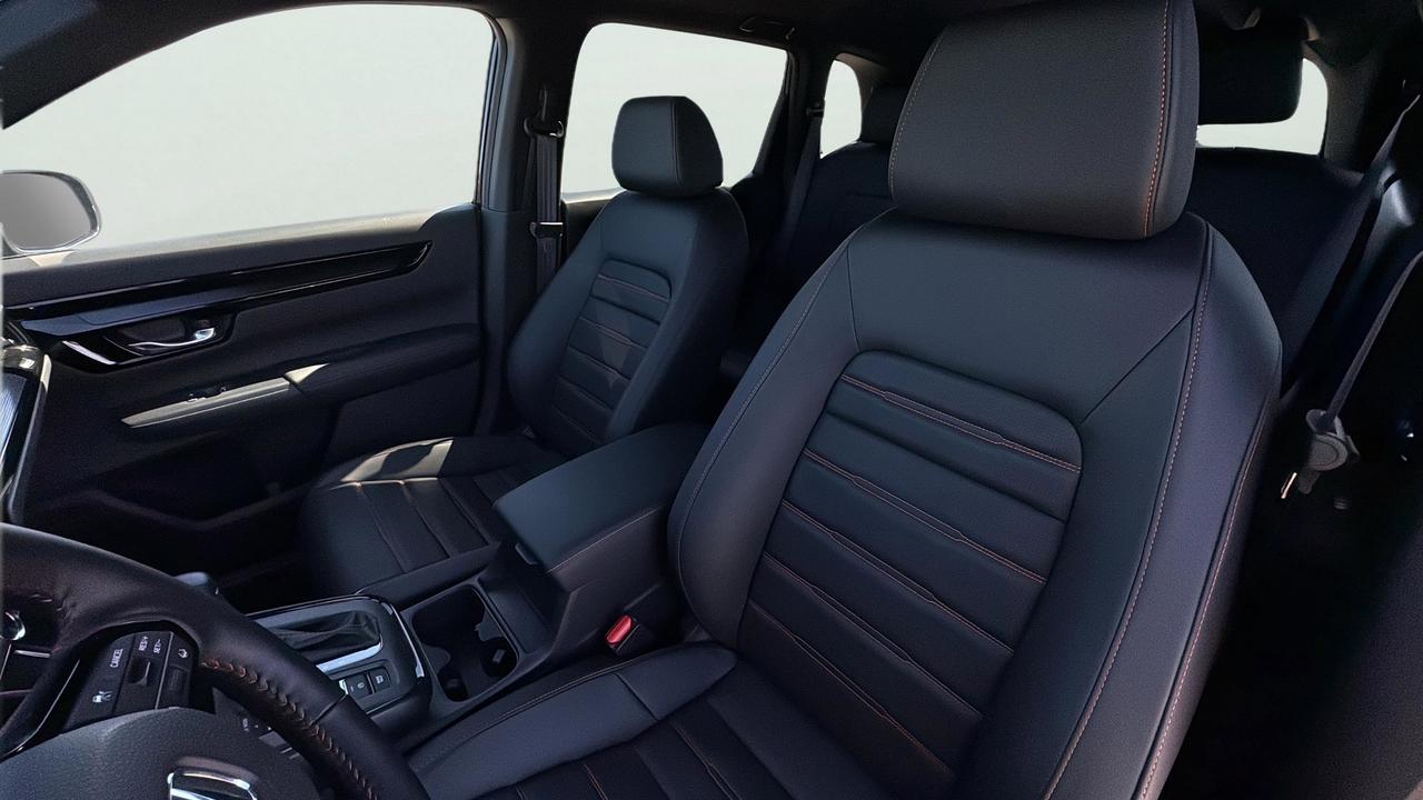 2026 Honda CR-V Hybrid Touring Photo