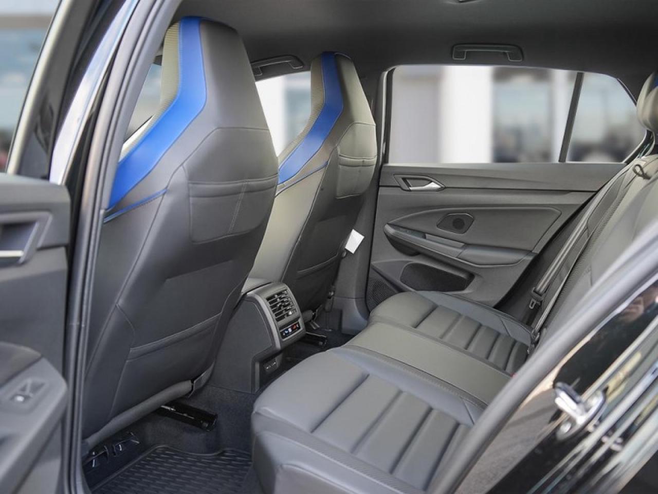 2026 Volkswagen Golf R DSG Photo