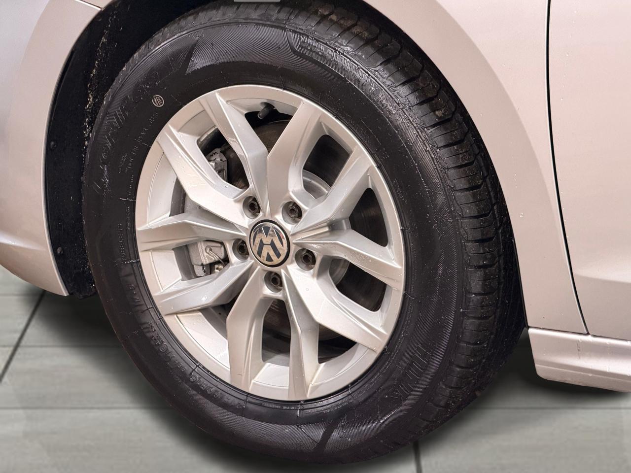 2020 Volkswagen Passat Comfortline+New Tires+Camera+CLEAN CARFAX Photo111