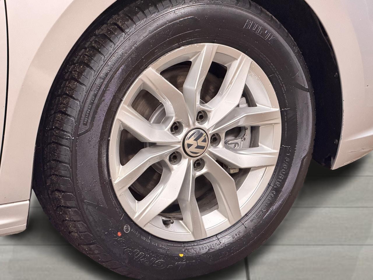 2020 Volkswagen Passat Comfortline+New Tires+Camera+CLEAN CARFAX Photo114