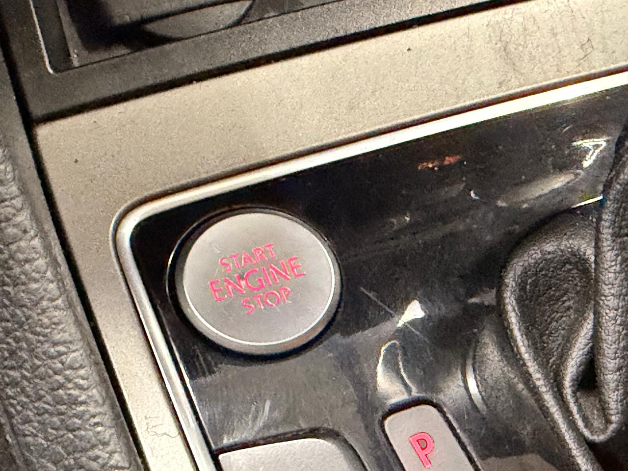 2020 Volkswagen Passat Comfortline+New Tires+Camera+CLEAN CARFAX Photo