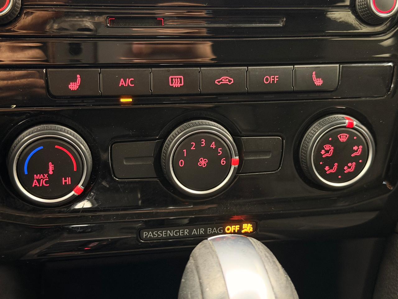 2020 Volkswagen Passat Comfortline+New Tires+Camera+CLEAN CARFAX Photo33