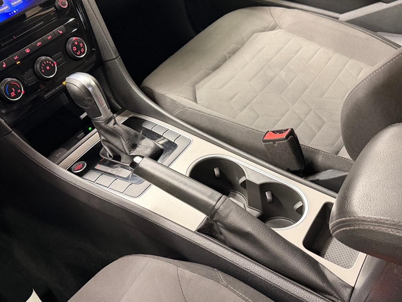 2020 Volkswagen Passat Comfortline+New Tires+Camera+CLEAN CARFAX Photo34