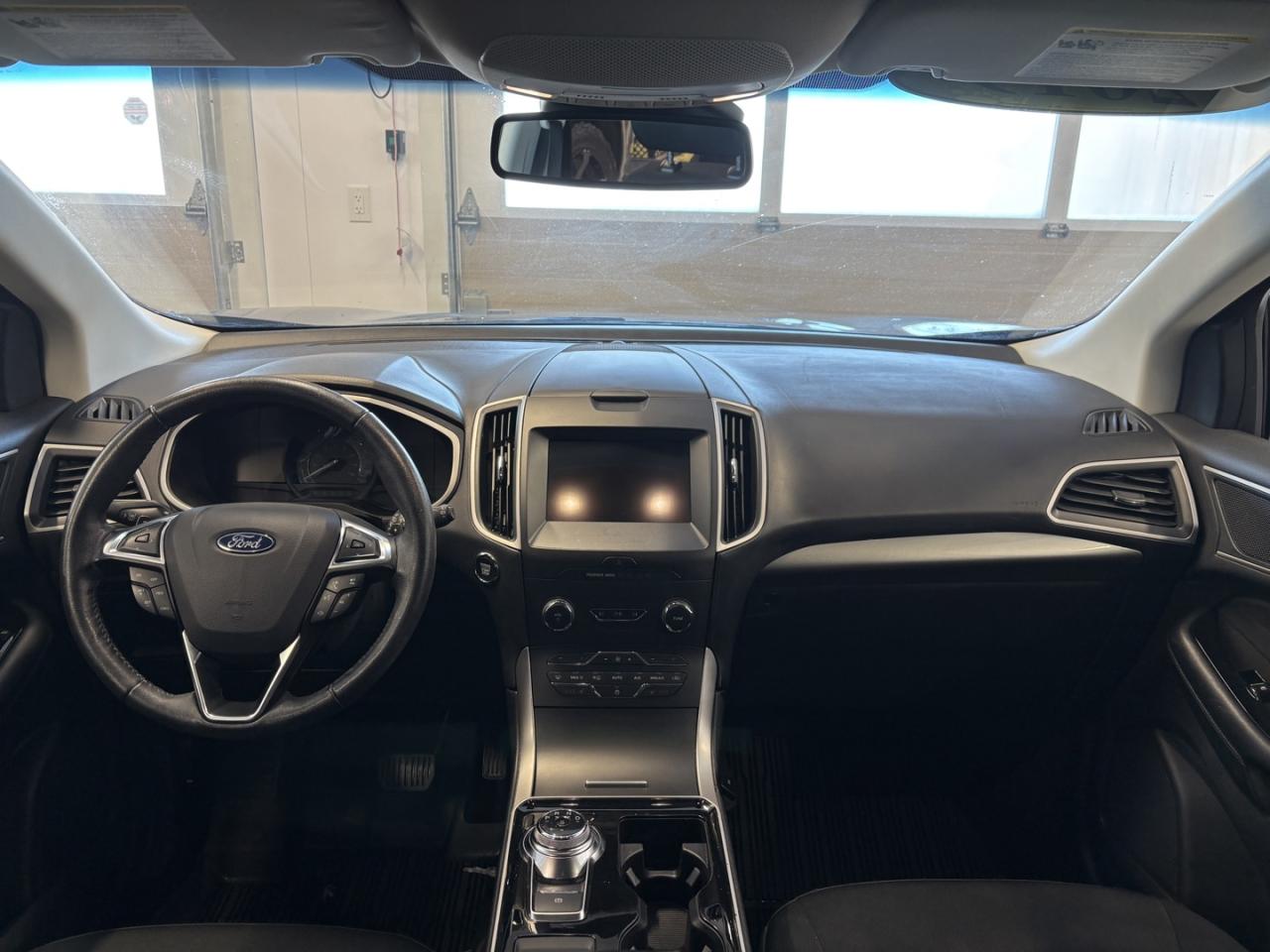 2019 Ford Edge SEL Photo
