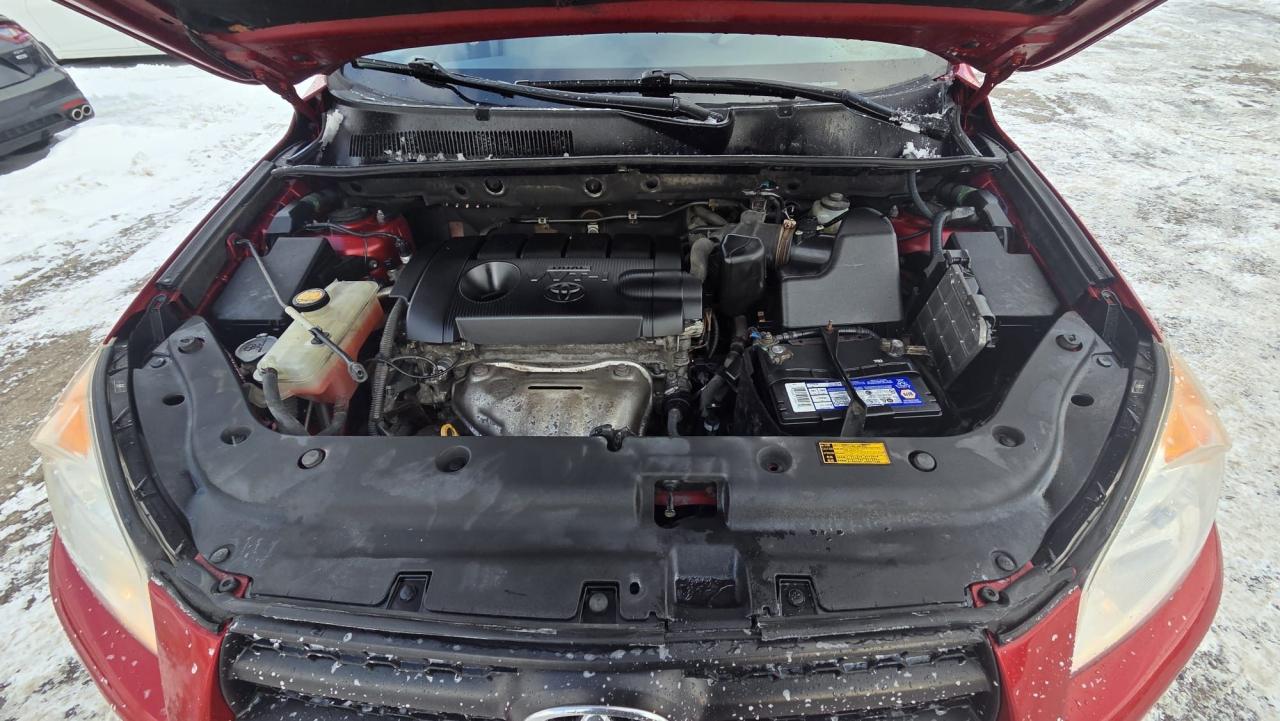 2012 Toyota RAV4 4 CYL, AUTO, RELIABLE, ONLY 198KMS, CERTIFIED Photo