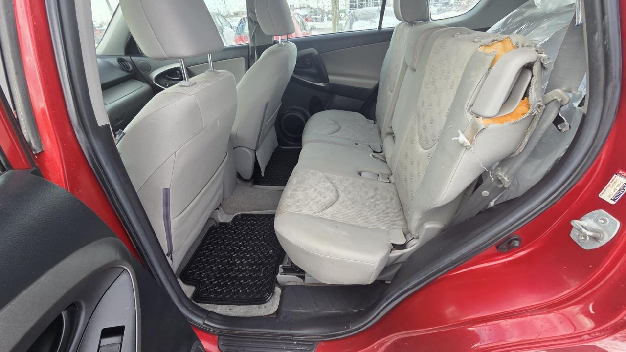 2012 Toyota RAV4 4 CYL, AUTO, RELIABLE, ONLY 198KMS, CERTIFIED Photo