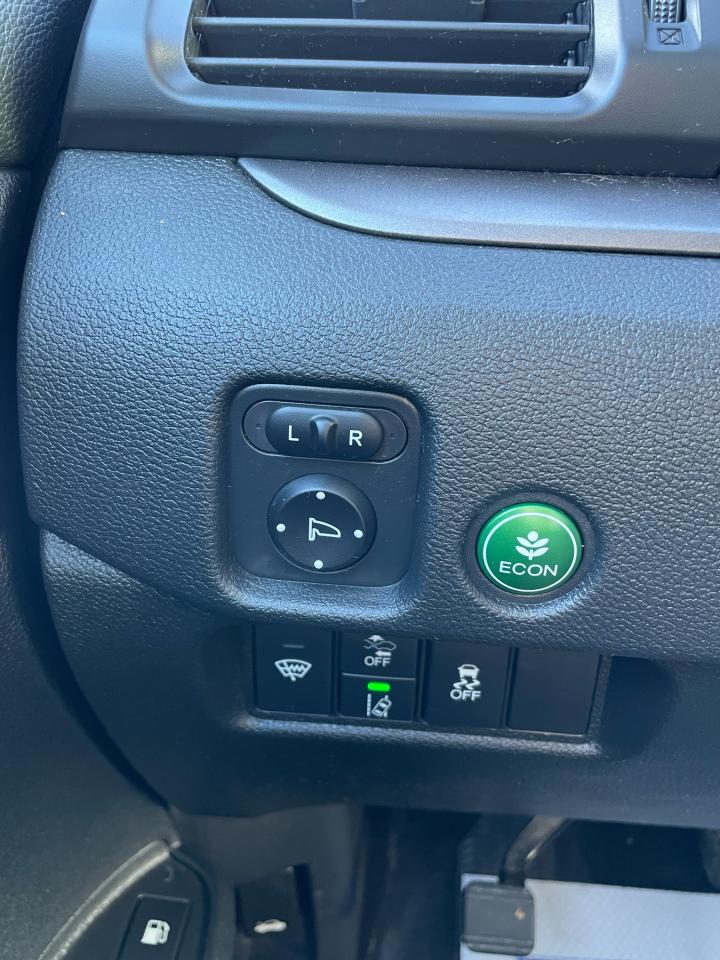 2021 Honda Pilot LX Photo