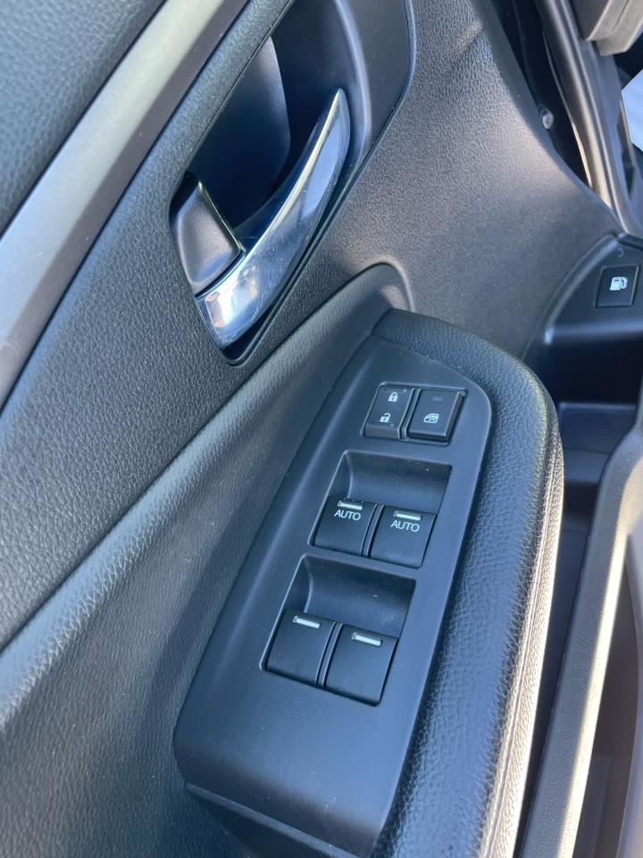 2021 Honda Pilot LX Photo