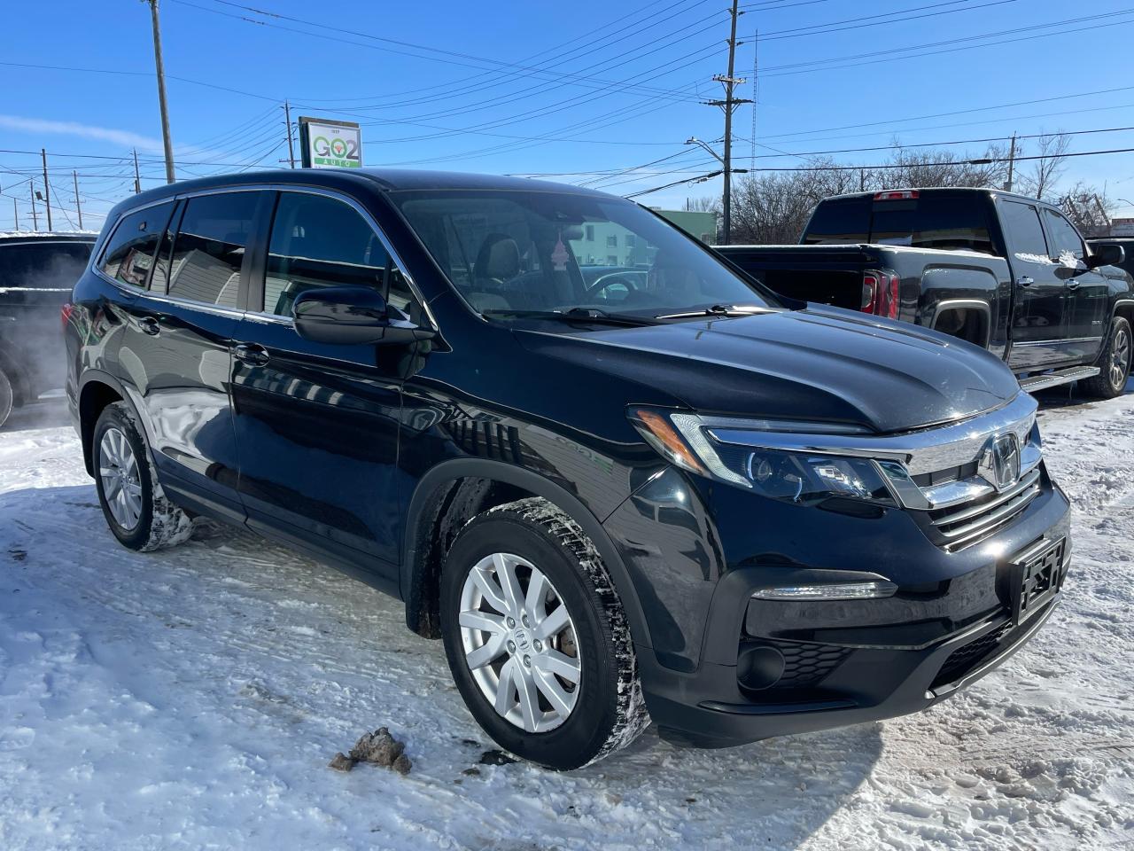 2021 Honda Pilot LX Photo2