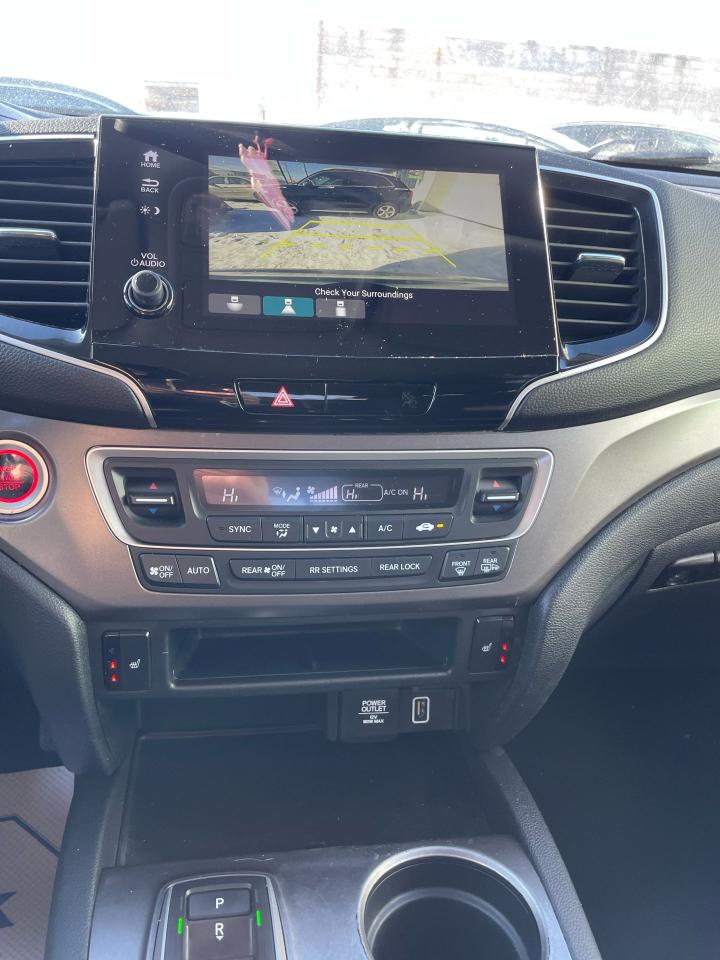 2021 Honda Pilot LX Photo