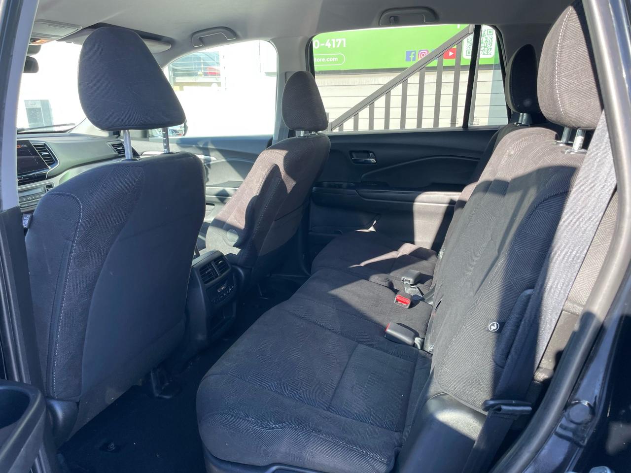 2021 Honda Pilot LX Photo